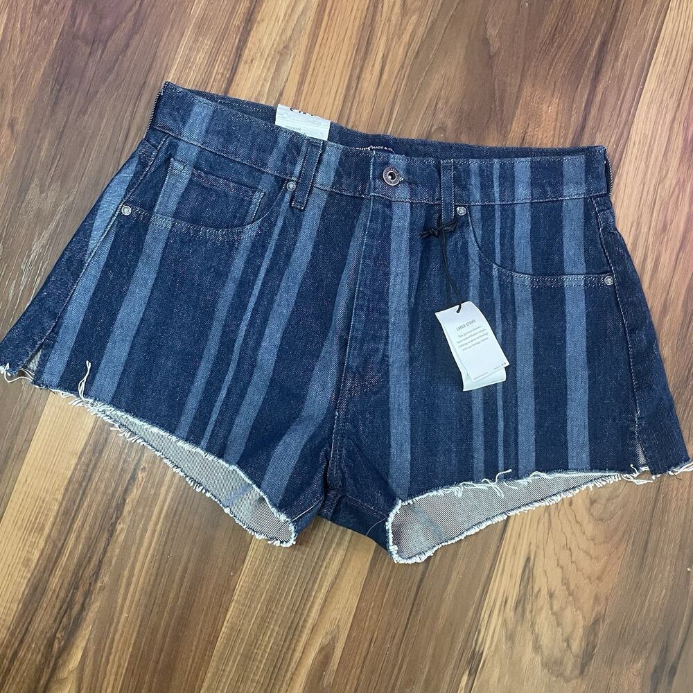 NWT Levi’s Made & Crafted Cheeky High Rise Shorts Indigo Blanket Laser Stripe 30